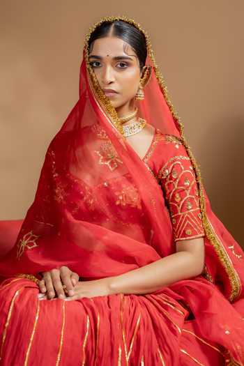 Shop_Baise Gaba_Red Chanderi, Organza Gota Patti Leaf Neck Sitara Embroidered Lehenga Set _Online_at_Aza_Fashions