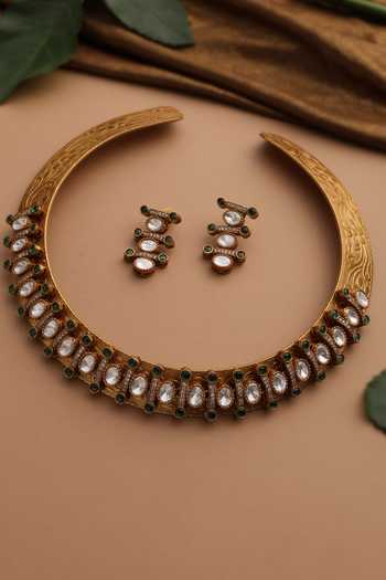 Swabhimann_Green Stones Emerald Polki Carved Hasli Necklace And Earrings Set_Online_at_Aza_Fashions