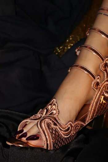 Chal Jooti_Rose Gold Embroidery, Metallic Thread Gladiatress Heels _Online_at_Aza_Fashions