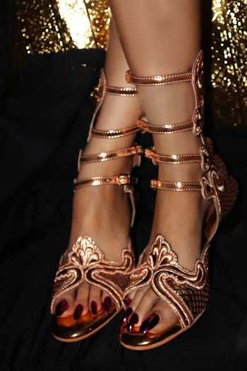Shop_Chal Jooti_Rose Gold Embroidery, Metallic Thread Gladiatress Heels _at_Aza_Fashions