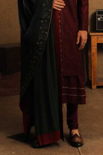 Punit Arora_Maroon Silk Embroidery The Exceptional Contrast Sherwani Set _Online_at_Aza_Fashions