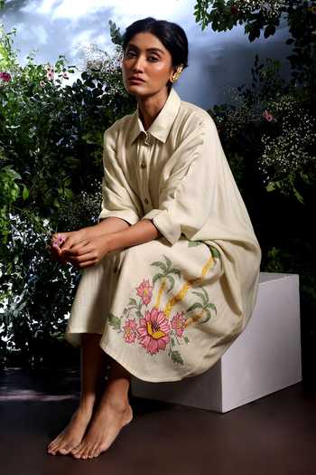 Buy_Taisha_Cream Chanderi Embroidery, Applique Collared, Padmori Placed Shirt Dress 