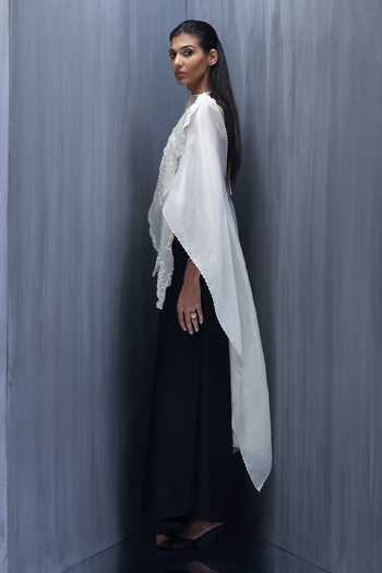 Buy_Richa Khemka_Black Organza High Neck Coral Poppy Cape With Jumpsuit _Online_at_Aza_Fashions