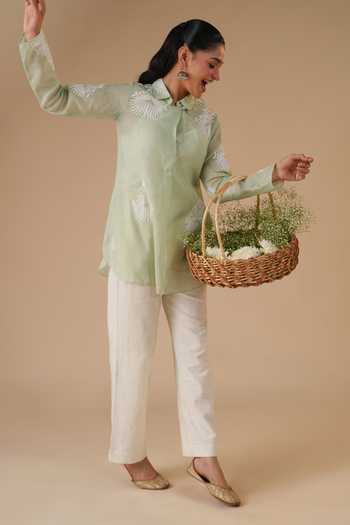 LAHARIO_Green Linen Collared Bela Printed Kurta And Pant Set _Online_at_Aza_Fashions