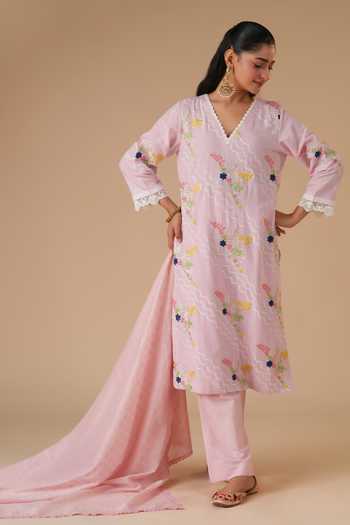 Buy_LAHARIO_Pink Linen Embroidery V-neck, Yes Nargis Printed Kurta Set _Online_at_Aza_Fashions