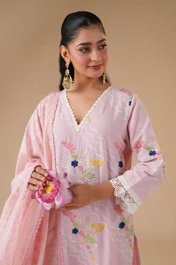 LAHARIO_Pink Linen Embroidery V-neck, Yes Nargis Printed Kurta Set _at_Aza_Fashions