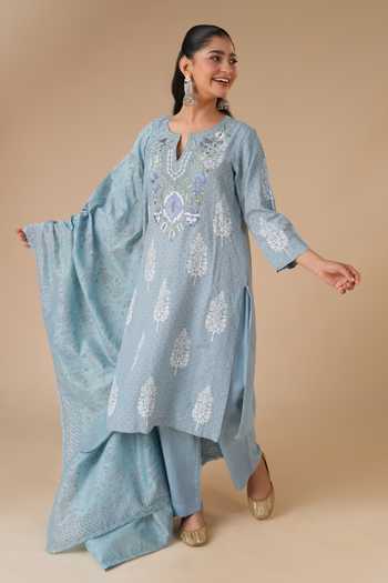 Buy_LAHARIO_Blue Linen Embroidery Split V-neck, Yes Neel Kamal Printed Kurta Set _at_Aza_Fashions