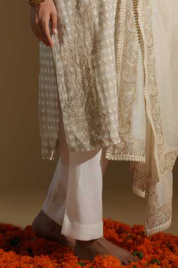 LAHARIO_Ivory Linen Embroidery, Lace No Genda Printed Kurta Set _Online_at_Aza_Fashions