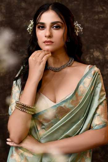 Vishwa By Pinki Sinha_Green Silk Zari Butterfly Handwoven Saree With Running Blouse _at_Aza_Fashions