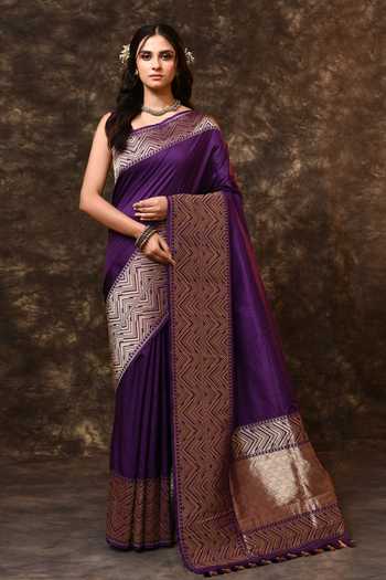 Buy_Vishwa By Pinki Sinha_Purple Silk Zari Chevron Border Woven Saree With Running Blouse _at_Aza_Fashions