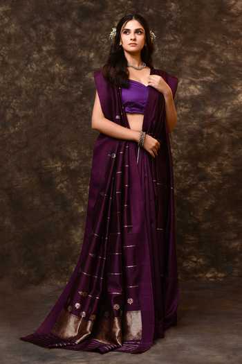 Vishwa By Pinki Sinha_Purple Silk Zari Stripe Woven Saree With Running Blouse _Online_at_Aza_Fashions