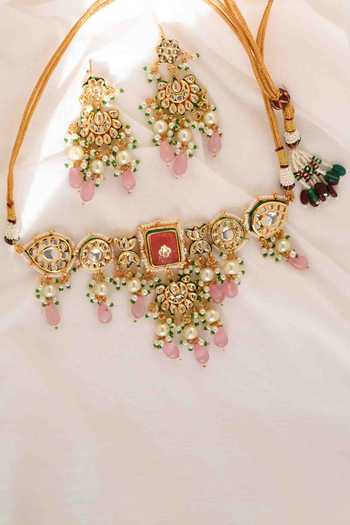Amreli Jaipur_Multi Color Beads, Pearls, Stones Kundan Work Choker And Earrings Set _Online_at_Aza_Fashions