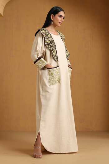 Wazir C_Off White Linen Embroidery Round Neck Kashmiri Aari Abaya _Online_at_Aza_Fashions