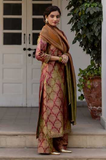 Mimamsaa_Olive Green Brocade Razia Checkered Woven Kurta Set _Online_at_Aza_Fashions