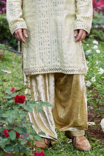 Itrh_Beige Chanderi, Velvet Mirrors Zayan Kurta And Salwar Set _Online_at_Aza_Fashions