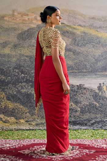 Shop_Itrh_Gold Georgette Mirrors, Tassels V-neck Vihana Pre-draped Saree Set _at_Aza_Fashions