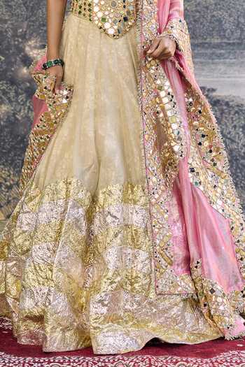 Itrh_Gold Tissue Mirrors, Zari Sweetheart Neck Sunehri Roshan Lehenga Set _Online_at_Aza_Fashions