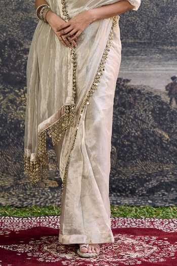 Itrh_Silver Tissue, Organza Beads, Stones, Mirrors Scoop Neck Iraaya Saree Set _Online_at_Aza_Fashions
