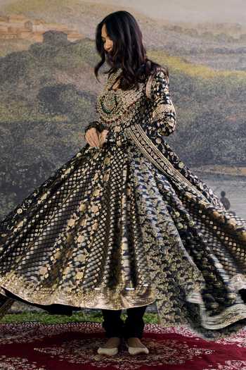 Buy_Itrh_Black Brocade, Handloom Cotton, Lycra Beads, Zari, Nishangini Anarkali Set _Online_at_Aza_Fashions