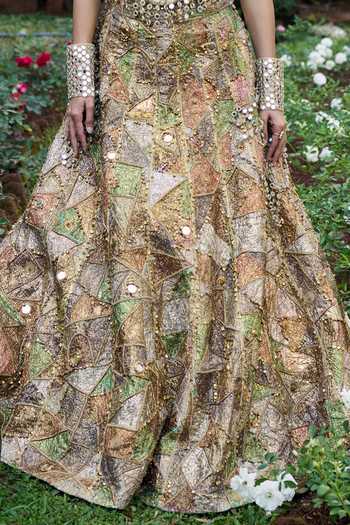 Itrh_Green Mirrors, Gota Patti Sweetheart Neck Gulnaar Lehenga Set _Online_at_Aza_Fashions