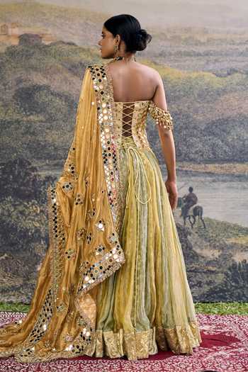 Shop_Itrh_Green Tissue Mirrors Sweetheart Neck Hiranya Lehenga Set _at_Aza_Fashions