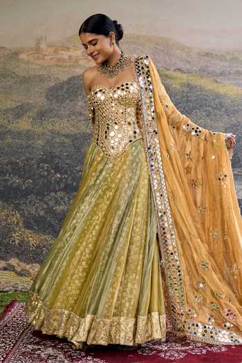 Itrh_Green Tissue Mirrors Sweetheart Neck Hiranya Lehenga Set _at_Aza_Fashions