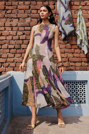 Buy_ZiP by Payal & Zinal_Pink Round Neck Phool Fiesta Floral Print A-line Dress _at_Aza_Fashions