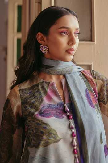 ZiP by Payal & Zinal_Multi Color Cotton, Georgette V-neck Purana Afsana Floral Print Kurta And Pant Set _Online_at_Aza_Fashions