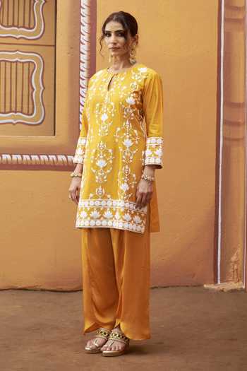 Shop_Thetaa_Yellow Cotton, Satin, Chanderi Silk Embroidery Lotus Thread Work Kurta Set _Online_at_Aza_Fashions