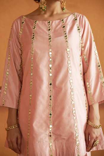 Thetaa_Peach Silk, Cotton, Organza, Satin Embroidery, Zari, Mirrors Short Kurta Set _at_Aza_Fashions