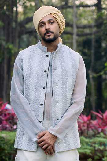 Itrh_Grey Cotton, Linen, Organza Embroidery Zoravar Bundi And Kurta Set _Online_at_Aza_Fashions