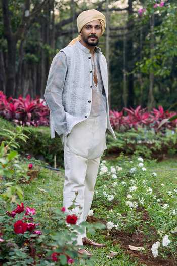 Shop_Itrh_Grey Cotton, Linen, Organza Embroidery Zoravar Bundi And Kurta Set _at_Aza_Fashions