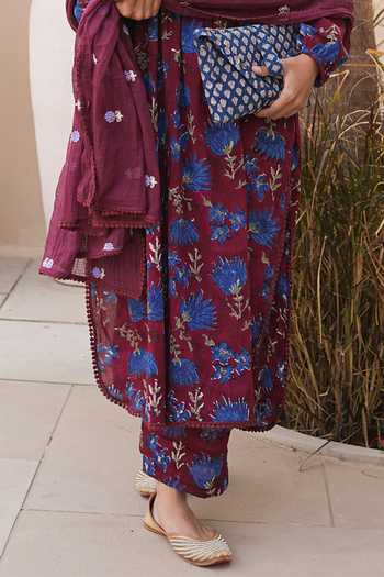 Buy_Gulabo Jaipur_Wine Cambric, Cotton Round Neck Rida Floral Print Kurta Set 