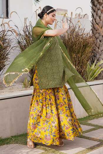 Gulabo Jaipur_Green Cotton, Cambric Tassels, Pom-poms Scoop Neck Samira Printed Kurta Set _at_Aza_Fashions