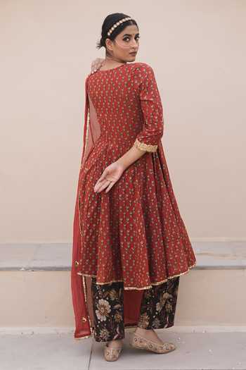Shop_Gulabo Jaipur_Red Cotton, Cambric Zari Round Neck Ira Floral Motif Anarkali Set _at_Aza_Fashions