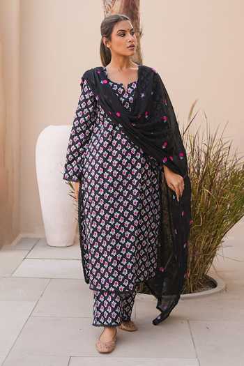 Gulabo Jaipur_Black Cotton, Cambric Round Neck Afsana Printed Straight Kurta Set _Online_at_Aza_Fashions