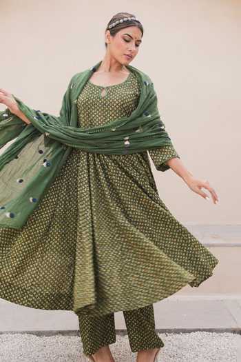 Shop_Gulabo Jaipur_Green Cotton, Cambric Mirrors Keyhole Neck Arwa Printed Anarkali Set _Online_at_Aza_Fashions