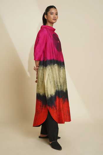 Taika By Poonam Bhagat_Pink Silk Embroidery Shawl Neck Printed Blended Kurta And Pant Set _Online_at_Aza_Fashions