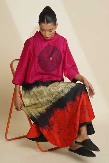 Buy_Taika By Poonam Bhagat_Pink Silk Embroidery Shawl Neck Printed Blended Kurta And Pant Set 