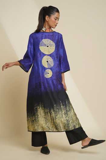 Shop_Taika By Poonam Bhagat_Black Silk Embroidery Round Neck Printed Blended Kurta And Pant Set 