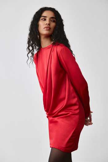 Echostudio_Red Georgette Cowl Neck Sculpted Wave Dress  _at_Aza_Fashions