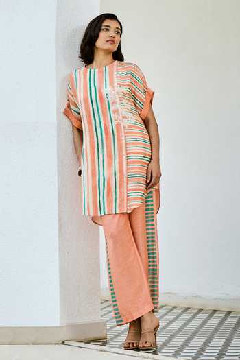 Buy_Basil Leaf_Peach Silk, Linen Round Neck Print Kurta And Pant Set _at_Aza_Fashions