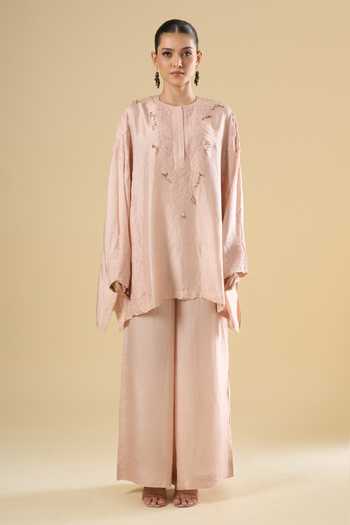 Buy_Anamika Khanna_Pink Embroidery Round Neck Tonal Kurta And Pant Set _Online_at_Aza_Fashions