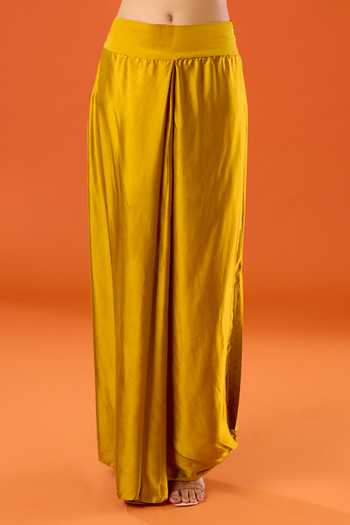 Buy_Prisho_Yellow Embroidery, Beads, Pearls Round Neck Kaftan And Skirt Set 