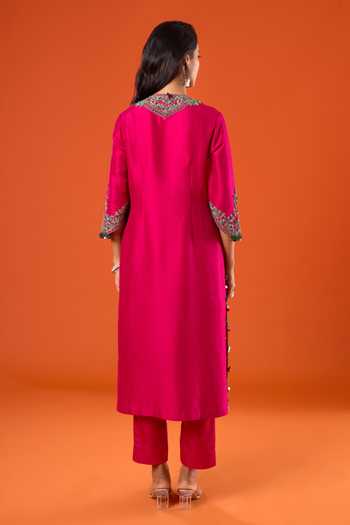 Prisho_Fuchsia Sequins, Beads, Stones Round Neck, Yes Embroidered Kurta Set _Online_at_Aza_Fashions