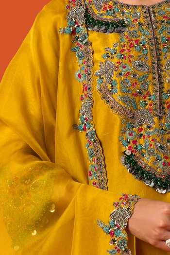 Shop_Prisho_Yellow Embroidery Round Neck Kurta Pant Set 
