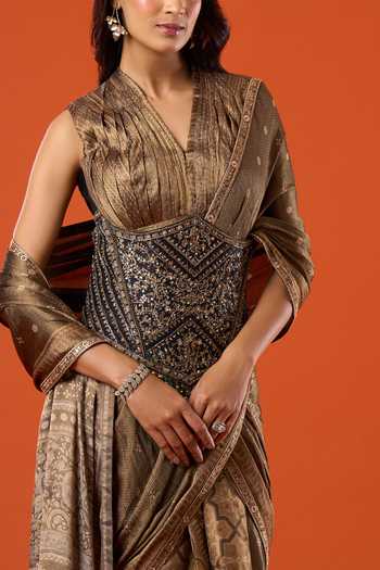 Buy_Tarun Tahiliani_Gold Zari, Sequins, Beads, Stones Floral Woven Pre-draped Saree With Blouse 