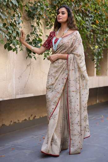 Sarang Kaur_Grey Silk, Tissue, Satin Embroidery, Khaira Saree With Unstitched Blouse Piece _Online