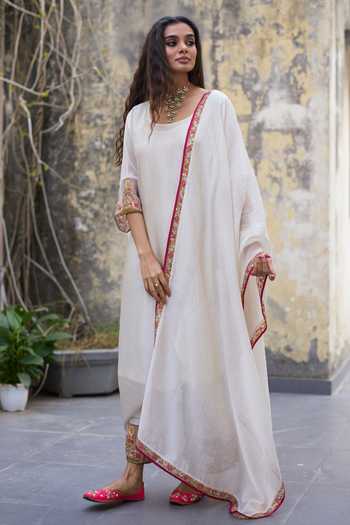 Shop_Sarang Kaur_White Chanderi, Tissue, Silk Embroidery, Zari Sajili Layered Kurta Pant Set 
