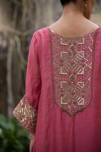Sarang Kaur_Pink Chanderi , Tissue, Zari Mehrab Embroidered Kurta And Skirt Set _Online_at_Aza_Fashions